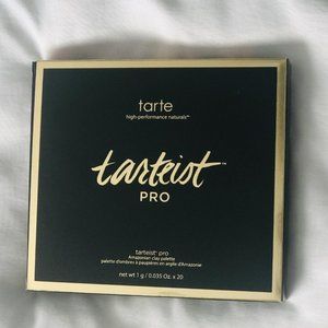tarteist™ PRO Amazonian clay palette